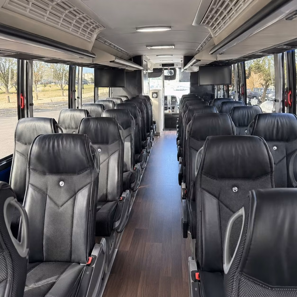 cedar rapids airport transfer charter bus rentals
