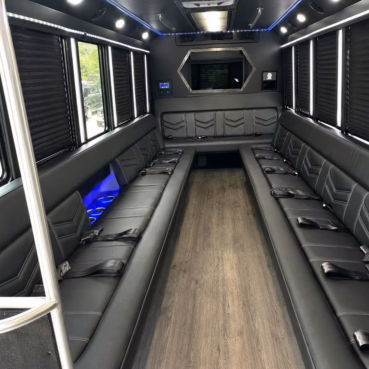 cedar rapids prom transportation