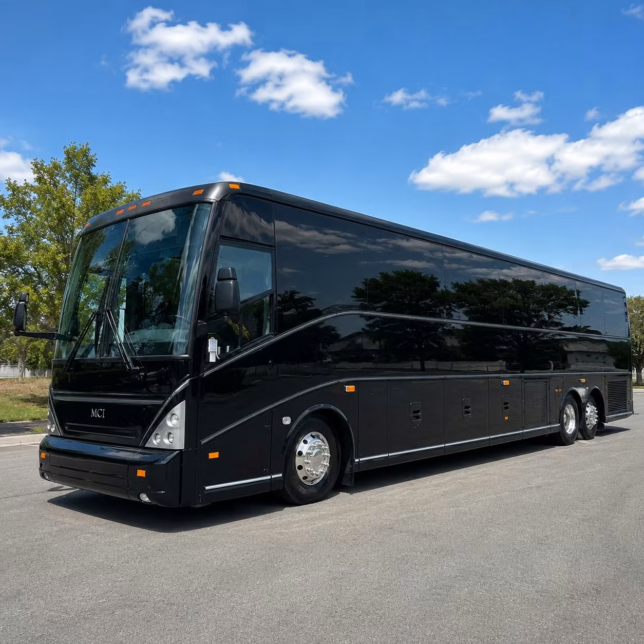 cedar rapids wedding shuttle bus rentals