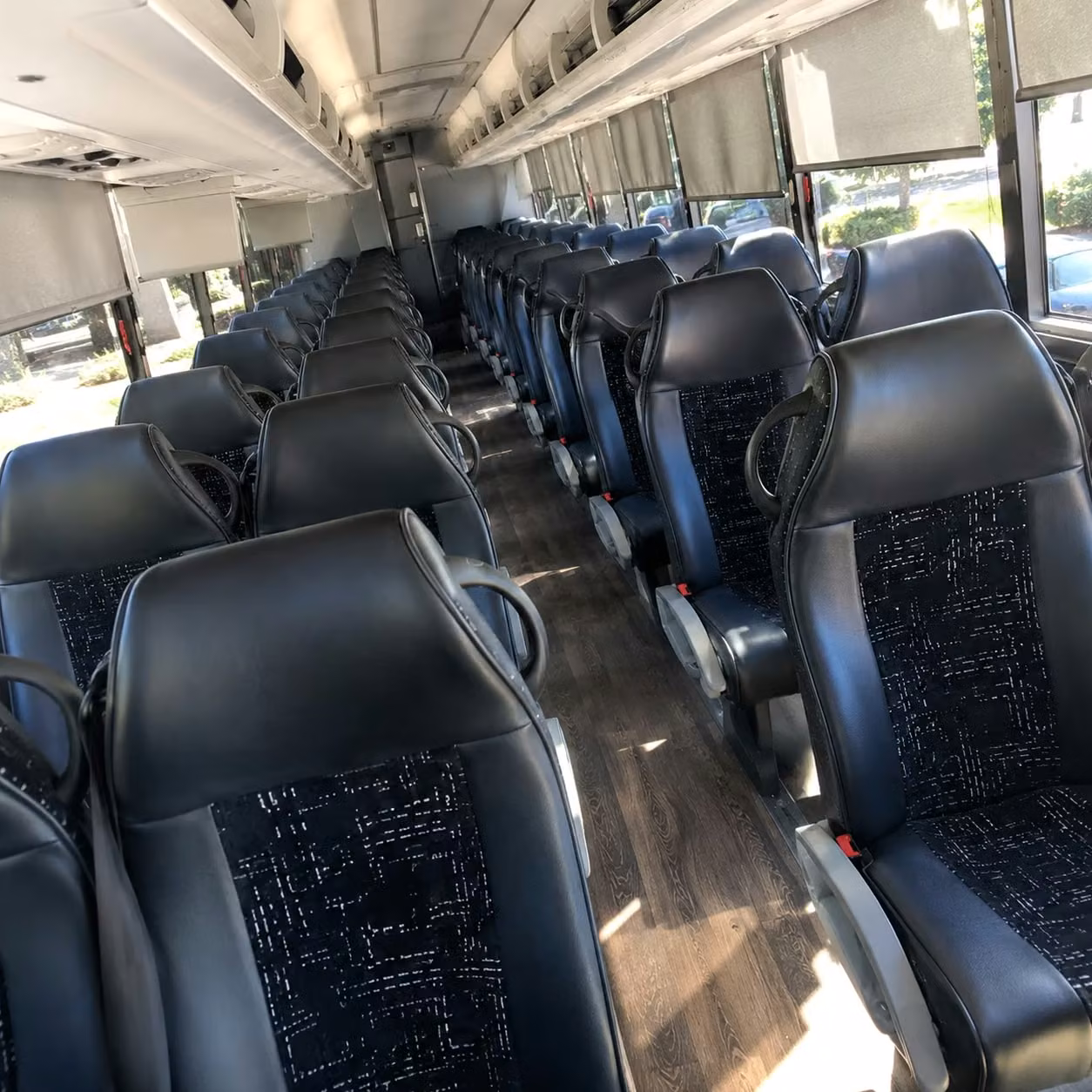 cedar rapidscharter bus rental